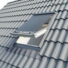 Bild 1/6 - TERMOTECH V25 Hitzeschutz-Markise für FAKRO / OPTILIGHT Dachfenster